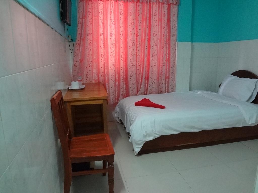 Capitol 3 Guesthouse Phnom Penh Exterior photo